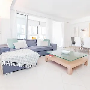 https://bhost-paseo-de-la-malagueta.hotelsinnerja.org